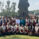 Upacara Kemerdekaan di Candi Kidal Libatkan Mahasiswa KKN UNIRA Kelompok 6 Tumpang